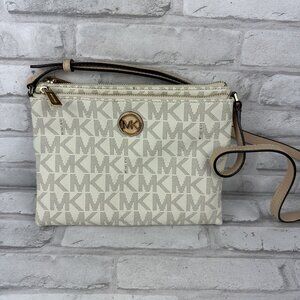 MICHAEL KORS Logo Signature Crossbody Bag Purse Ivory New Without Tags